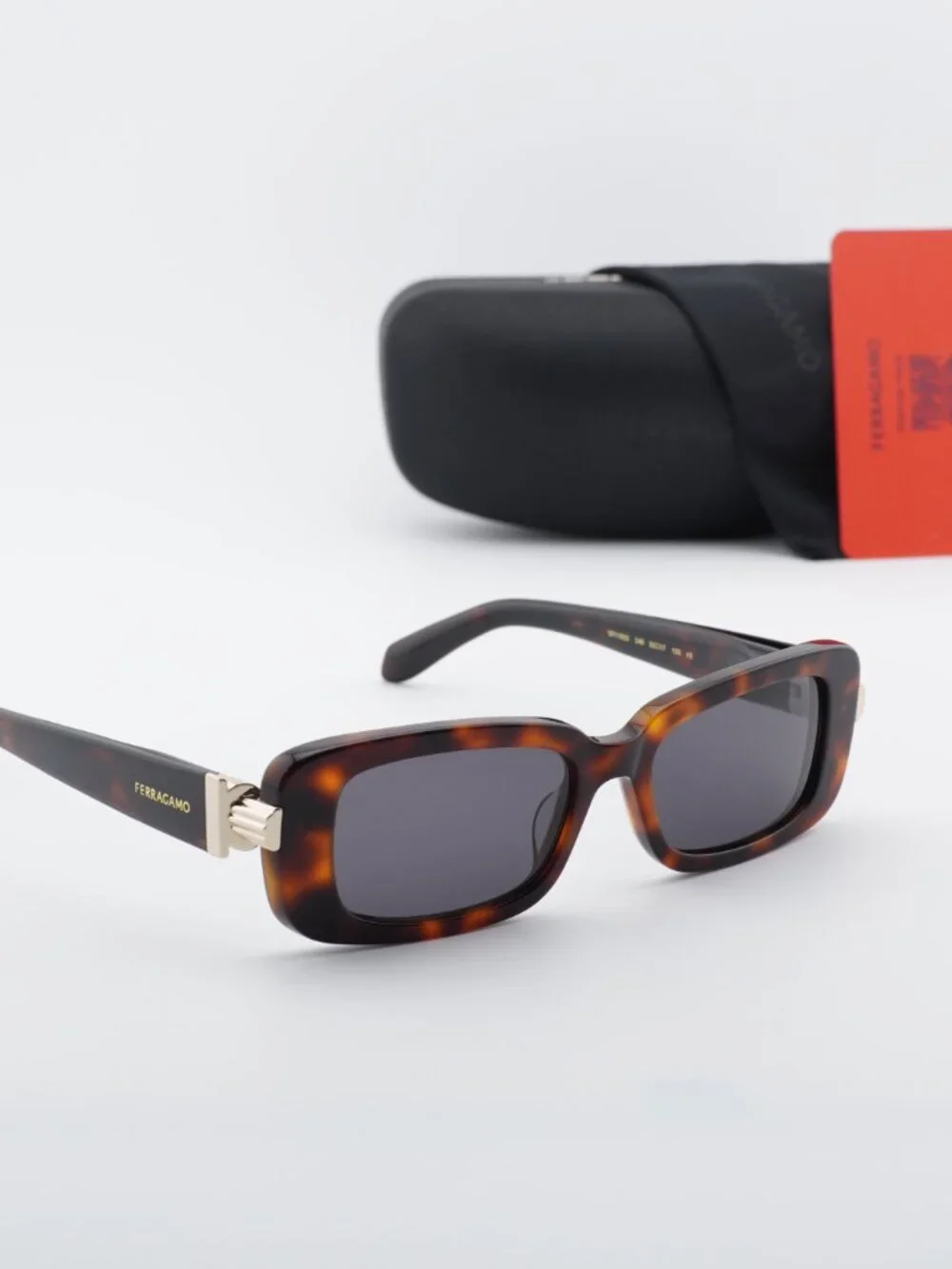 Salvatore Ferragamo SF1105S 240 Square Sunglasses - Havana / Smoke